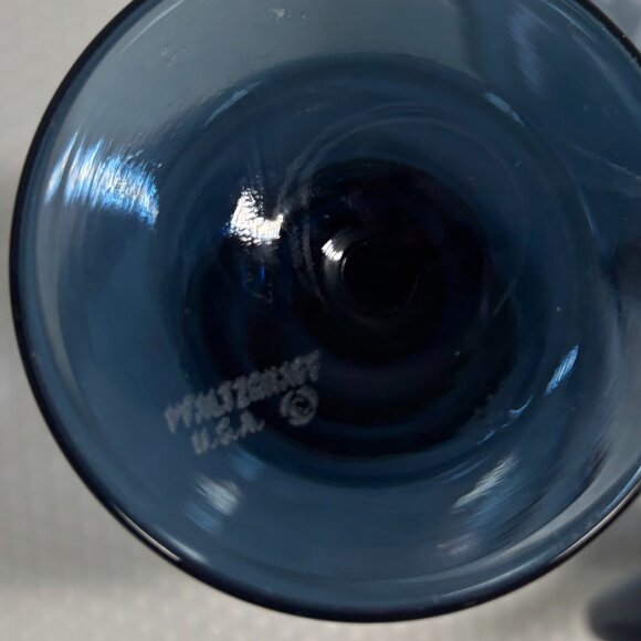 Pfaltzgraff Yorktowne Blue Etched Wine Goblets Set 2 Glasses 6" Tall - Picture 5 of 5